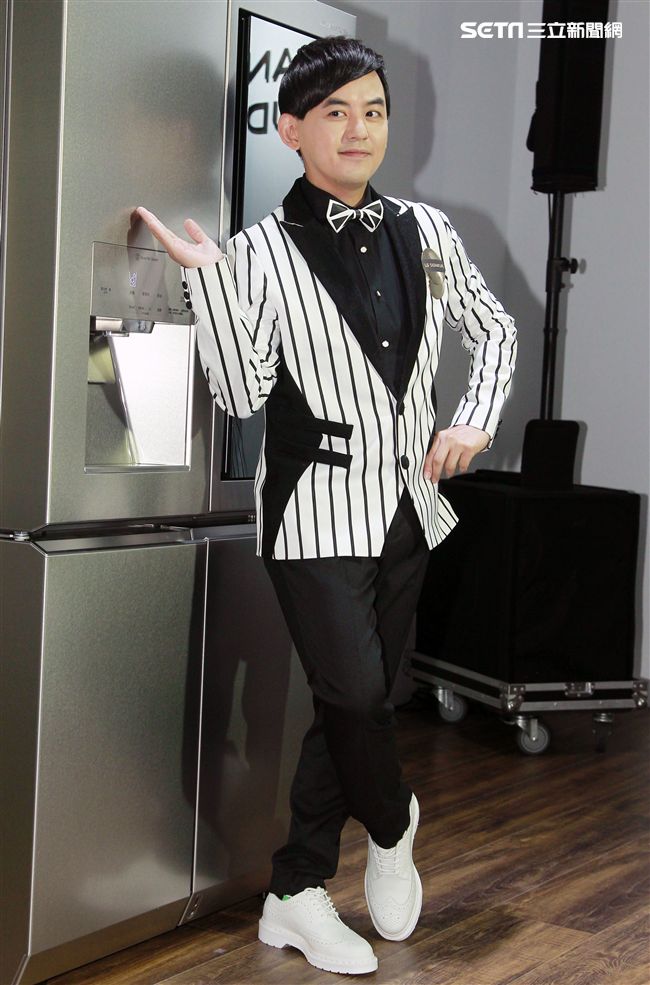 下月提親黃子佼準備好當爸，孟耿如積極揪他「做這事」。（記者邱榮吉/攝影）