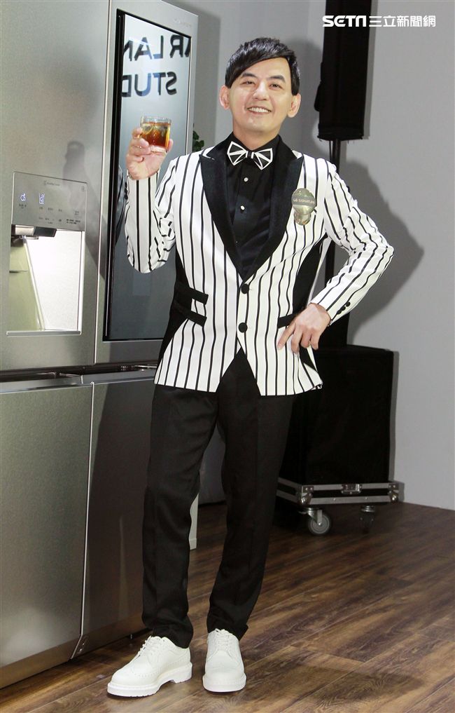 下月提親黃子佼準備好當爸，孟耿如積極揪他「做這事」。（記者邱榮吉/攝影）