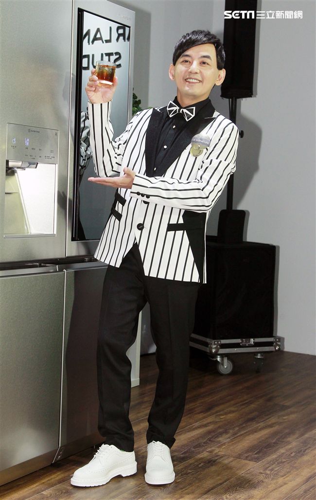 下月提親黃子佼準備好當爸，孟耿如積極揪他「做這事」。（記者邱榮吉/攝影）