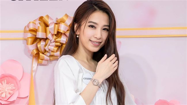 Hebe不走紅毯！SHE合體壓力大