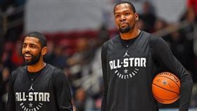 NBA／KD、KI驚傳秘密會面2次
NBA,金州勇士,Kevin Durant,波士頓塞爾提克,Kyrie Irving,布魯克林籃網
翻攝自推特