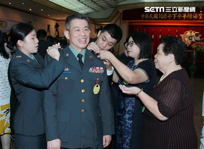 總統出席「108年下半年陸海空軍將官晉任布達暨授階典禮」（圖／記者邱榮吉攝）