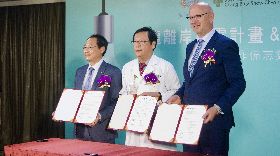 海龍離岸風電團隊與秀傳醫療體系簽署合