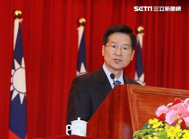 國防部長嚴德發布達108年下半年陸海空軍將官晉任暨授階。（記者邱榮吉/攝影）