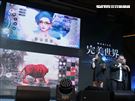 張惠妹與頑童首度獻唱電玩遊戲主題曲。（記者邱榮吉/攝影）