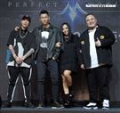 張惠妹與頑童首度獻唱電玩遊戲主題曲。（記者邱榮吉/攝影）