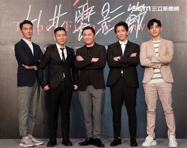 「灼人秘密」導演趙德胤、演員施名帥、湯志偉、黃尚禾、張立昂、李李仁。（記者邱榮吉/攝影）