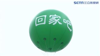 長榮打心理戰！播登機樂、掛綠氣球