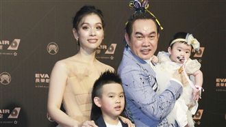 康康走紅毯！老婆「超高顏值」網驚呆