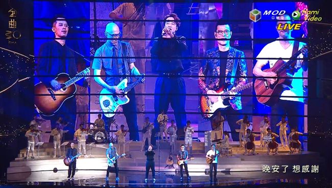 開唱就壓場！陳奕迅合體這4人逼哭網