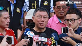 柯文哲於福安宮受訪 圖/黃宣尹攝影