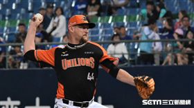 統一獅投手奧斯丁。（圖‵／記者王怡翔攝影）