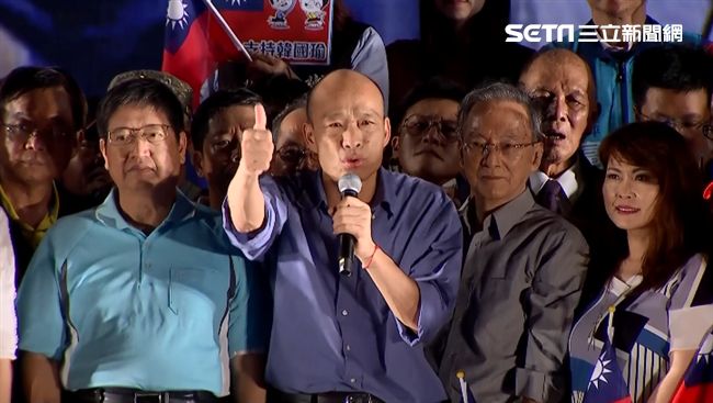有圖／韓國瑜造勢攤商卡位　居民怒炸