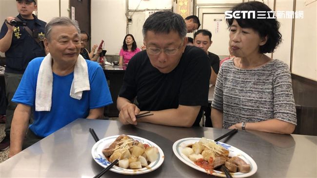 柯屏東夜市用餐　頭家：你來生意更好