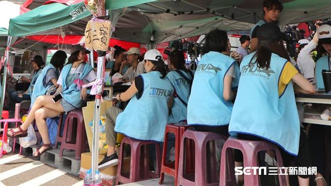 台大教授批長榮蠻幹　預言國人做這事