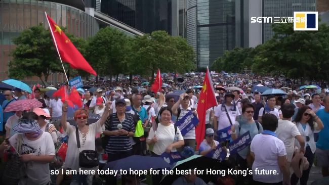港16萬人撐警察集會　遭爆有走路工