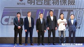  ▲中華職棒選秀會，5隊總教練合影。（圖／記者林士傑攝影）