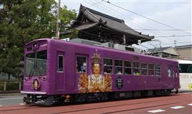京都嵐電觀音電車。(圖/翻攝自推特)