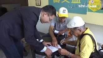 深藍也罷韓！連署一階3萬份達標過關