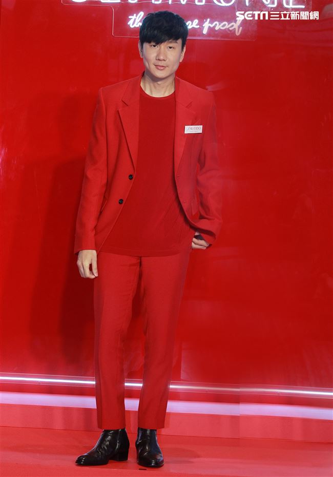 JJ林俊傑分享年輕正能量心態外，對於肌膚的保濕不馬虎。（記者邱榮吉/攝影）