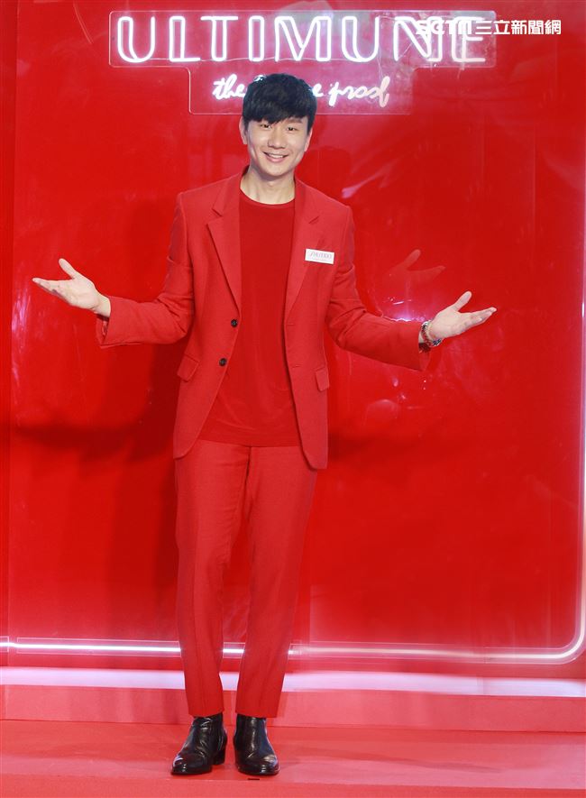 JJ林俊傑分享年輕正能量心態外，對於肌膚的保濕不馬虎。（記者邱榮吉/攝影）