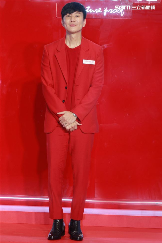 JJ林俊傑分享年輕正能量心態外，對於肌膚的保濕不馬虎。（記者邱榮吉/攝影）