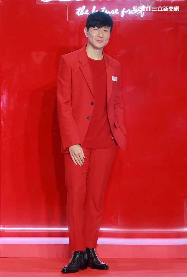 JJ林俊傑分享年輕正能量心態外，對於肌膚的保濕不馬虎。（記者邱榮吉/攝影）