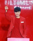 JJ林俊傑分享年輕正能量心態外，對於肌膚的保濕不馬虎。（記者邱榮吉/攝影）