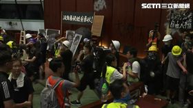 反送中／20190701晚上 示威民眾闖入立法會