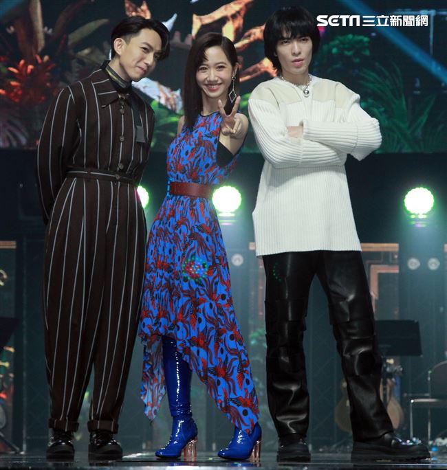 Lulu主持的歌唱選秀節目「聲林之王」第2季首錄記者會，金曲歌王蕭敬騰和林宥嘉擔任首席導師。（記者邱榮吉/攝影）