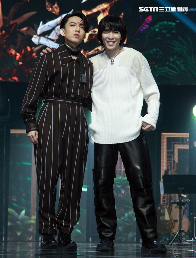 金曲歌王蕭敬騰和林宥嘉擔任「聲林之王」2首席導師。（記者邱榮吉/攝影）