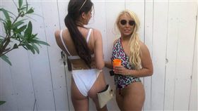 泳裝,穿反,西班牙,女大生,蘇格蘭(圖/翻攝自推特)