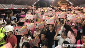 長榮罷工晚會, 長榮空服員, 一起陪長榮空服罷工
記者 林柏廷