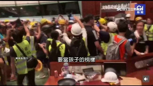 死守立法會不走！義士：給孩子做榜樣