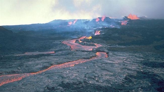 夏威夷火山震動不斷　觀測站發布警告