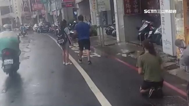 4歲兒撞頭命危！夫婦沿路跪拜求神
