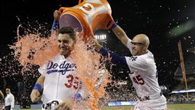 ▲道奇靠著再見四壞球贏球。（圖／美聯社／達志影像）