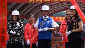 開發埔里福興溫泉區  新闢聯外道可接國6開發福興溫泉區，南投縣政府闢建「投76-1線」聯外道路，1日舉辦動土典禮，南投縣長林明溱（前中）、中國國民黨籍立法委員馬文君（前左）等人出席。（縣府提供）中央社記者蕭博陽南投縣傳真  108年7月1日