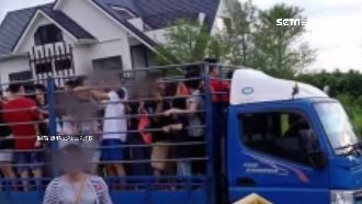 熱氣球節危險載客　後車斗站近30人