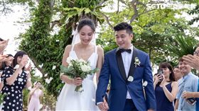 凱渥提供　邱馨慧私訊好友設計師詹朴訂製婚紗 