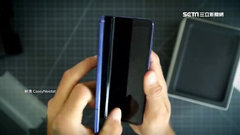 三星拚摺疊手機　蘋果iPad將跟進