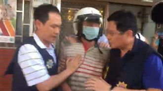 台鐵殺警案！嫌開庭：以為制服很厚