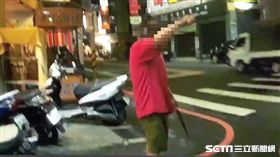 彰化男持雙鋸追砍路人、彰化分局副分局長蕭啟東／翻攝畫面