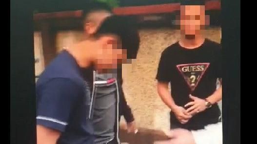 澎湖人怒！台灣屁孩機車擋道還挑釁！