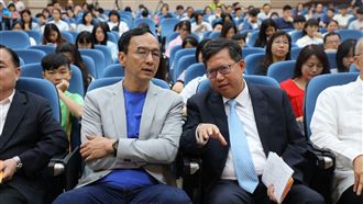 捧朱打韓?鄭文燦同台朱立倫讚這句…