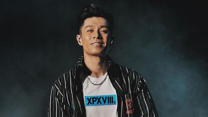一句話沾港獨！男星簡體字喊：愛祖國