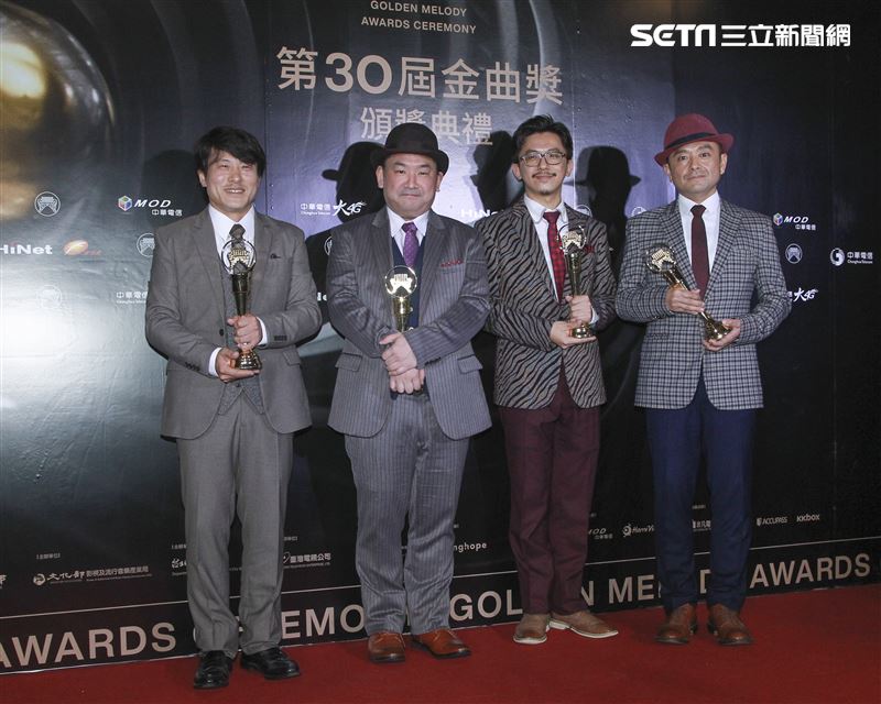 第30屆金曲獎獲得演奏類最佳專輯《Lines &amp; Stains》東京中央線。（記者邱榮吉、林士傑/攝影）