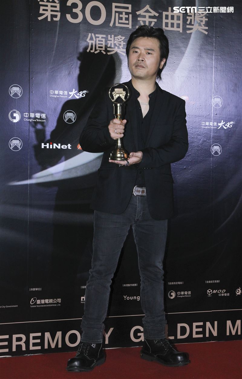 第30屆金曲獎獲得最佳台語專輯廖士賢。（記者邱榮吉、林士傑/攝影）