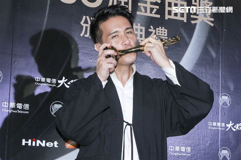 第30屆金曲獎獲得最佳編曲人獎尊室安。（記者邱榮吉、林士傑/攝影）