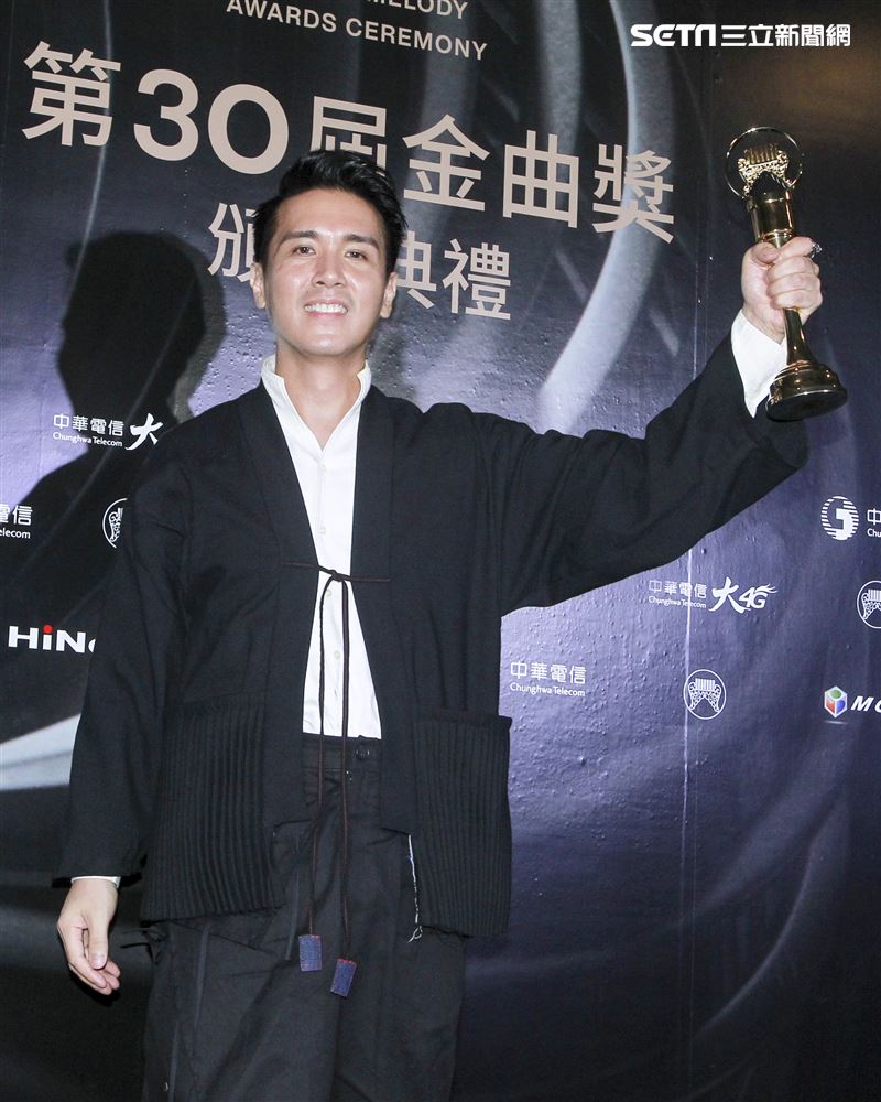 第30屆金曲獎獲得最佳編曲人獎尊室安。（記者邱榮吉、林士傑/攝影）